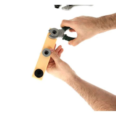 Műhelyszerszámok Sisak Szemüveg Zacskóban 23el.