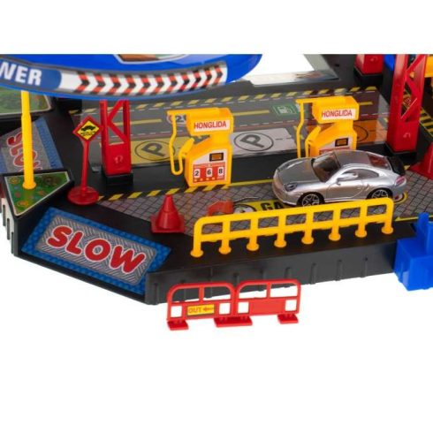 Parkolóház, Emelet, Benzinkút, Autómosó